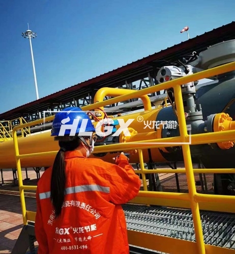 爱红妆更爱武装