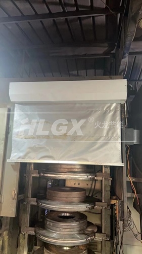 多模具轮胎硫化机保温帘