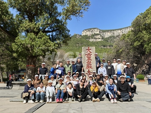 千年古刹灵岩寺