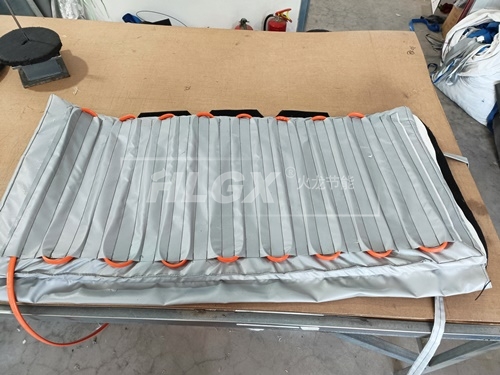 电伴热吨桶保温套